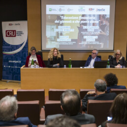 L’educazione finanziaria dei giovani: investire e fare impresa per un futuro sostenibile